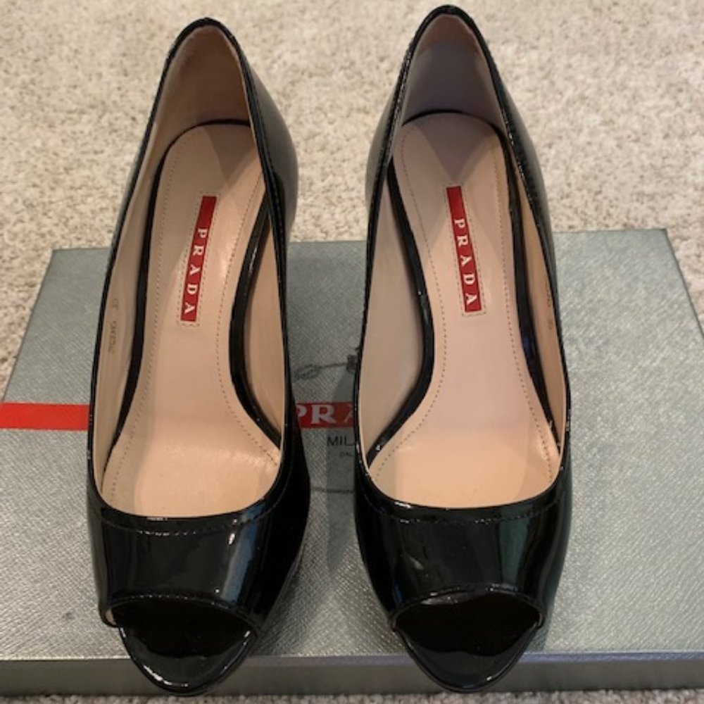 Prada Blk Patent Leather Peep Toe Espadrille Wedge